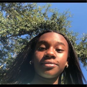 Meet your Posher, Chrisanne